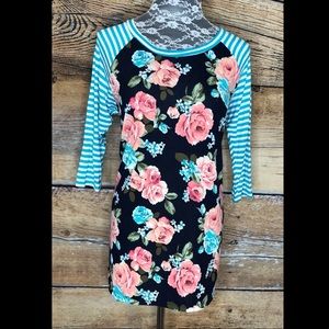 Honey & Lace Piphany Monrovia Raglan Floral Stripe